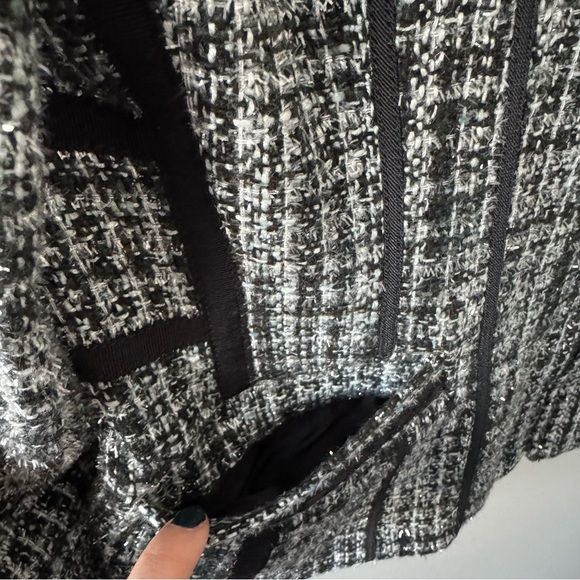 EXPRESS METALLIC PLAID TWEED JACKET WITH BRAIDED DETAIL SIZE MEDIUM - Picture 6 of 9